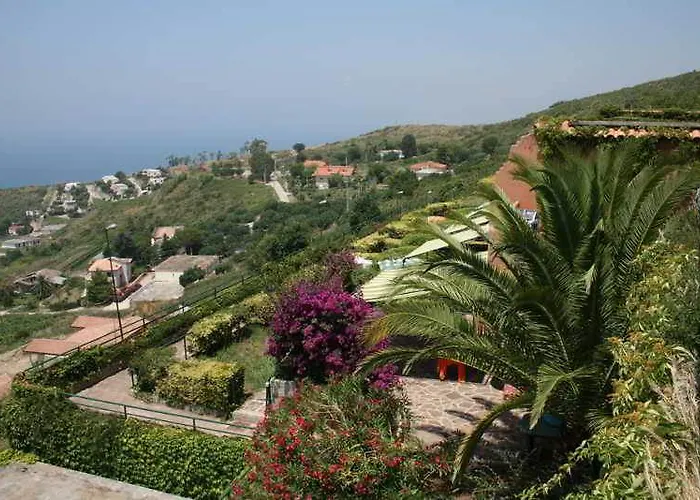Le Terrazze 3*