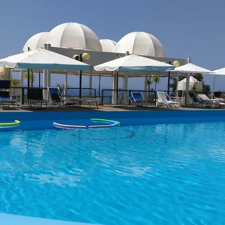 Aparthotel Le Terrazze 3*