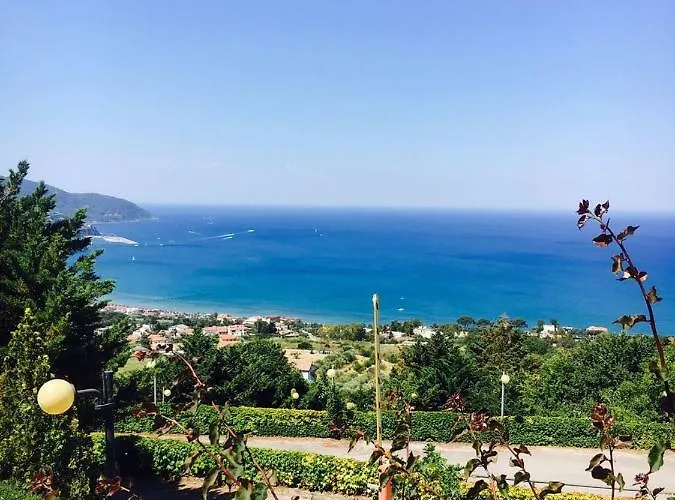 Le Terrazze Апарт-отель